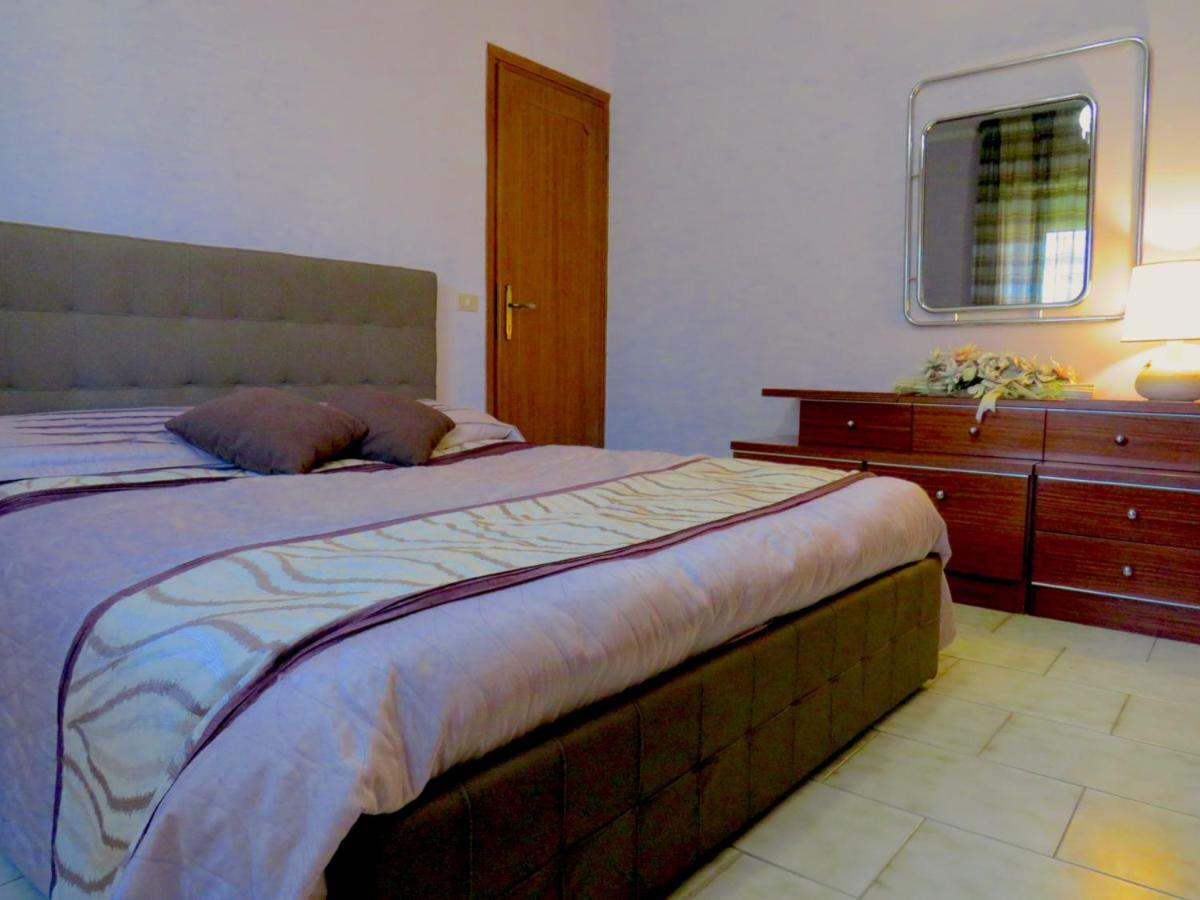 Grazia Appartamento Family Barga Luaran gambar